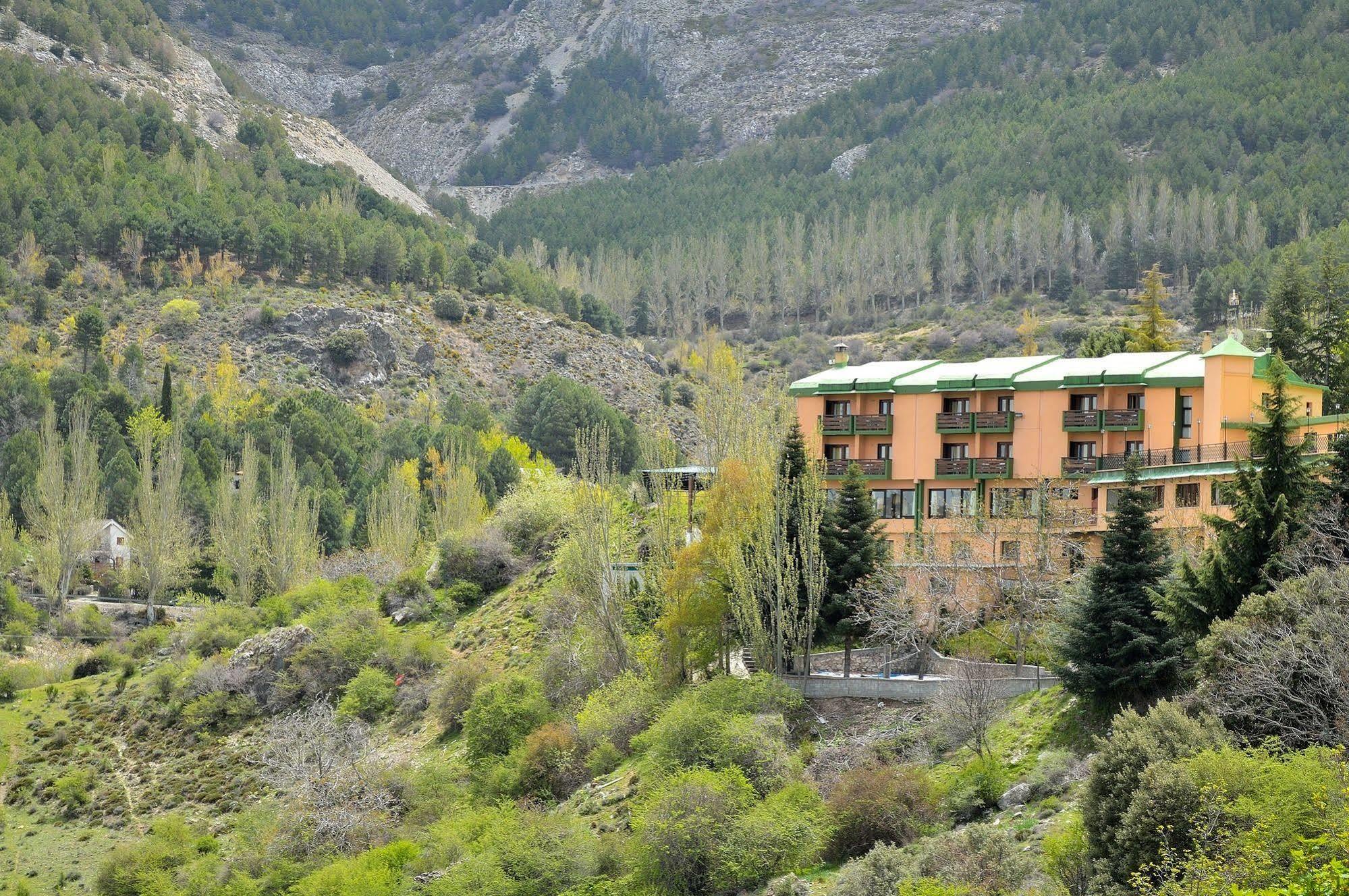 Hotel El Guerra เกวคาร์-เซียร์รา ภายนอก รูปภาพ