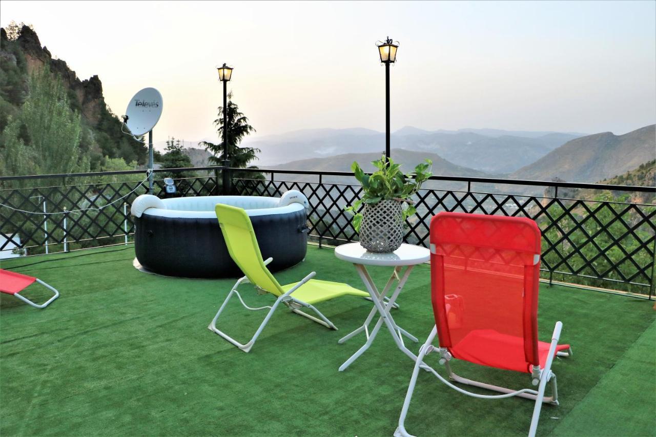 Hotel El Guerra เกวคาร์-เซียร์รา ภายนอก รูปภาพ